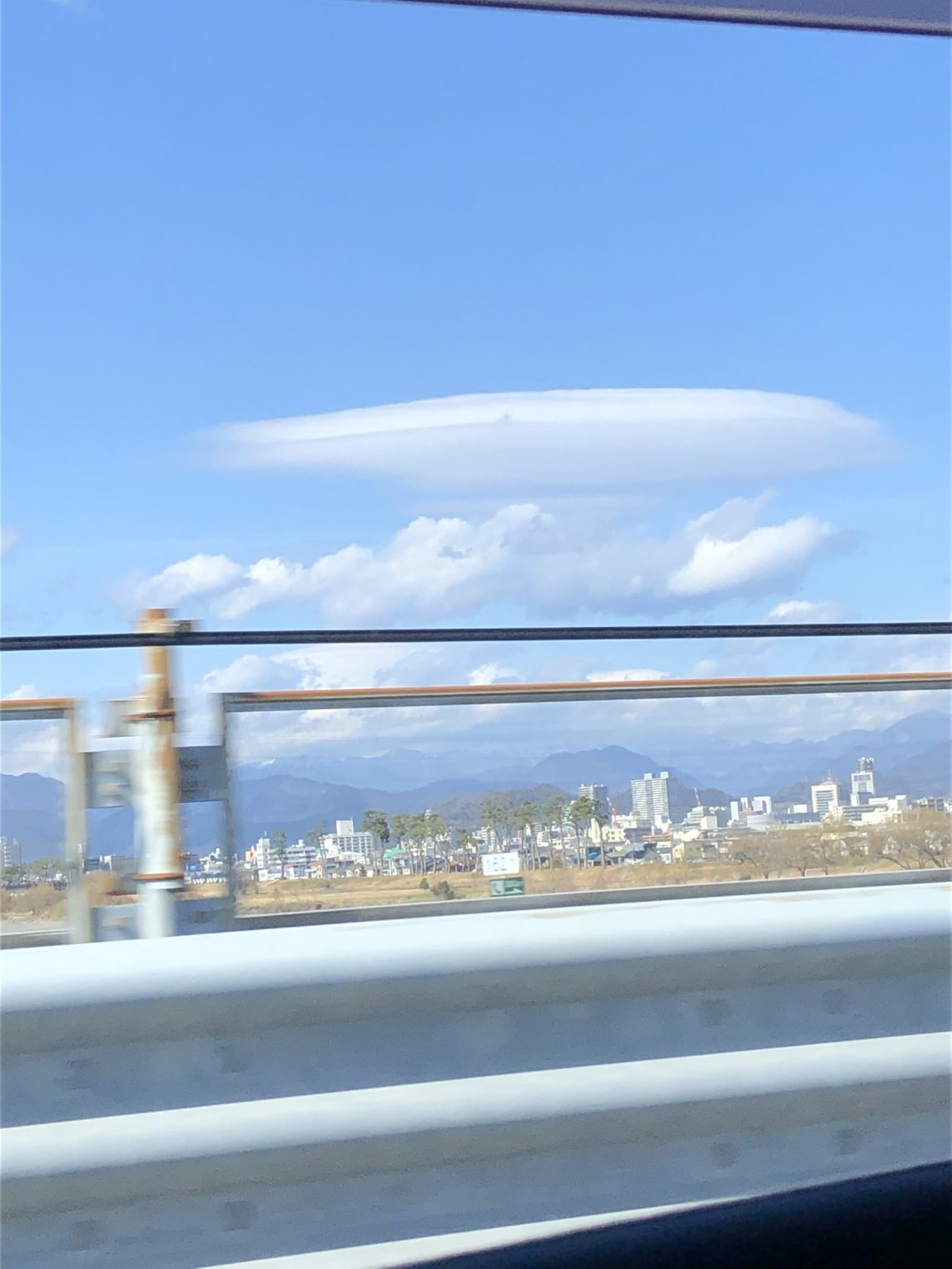 ~雲の上に~ | 愛情ペイント